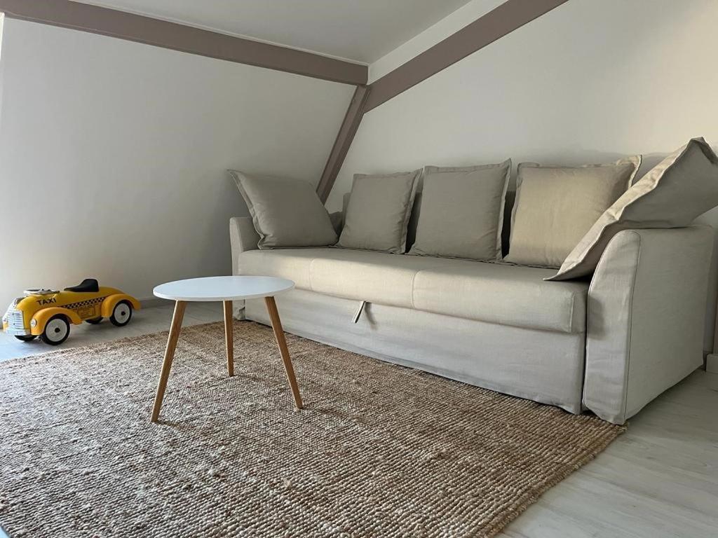 Maison/ Loft Familial A Етрета Екстериор снимка