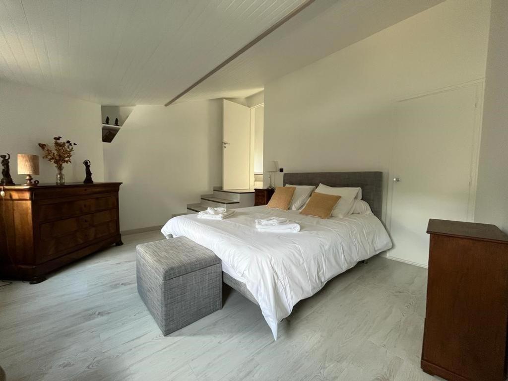 Maison/ Loft Familial A Етрета Екстериор снимка