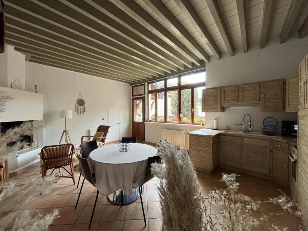 Maison/ Loft Familial A Етрета Екстериор снимка